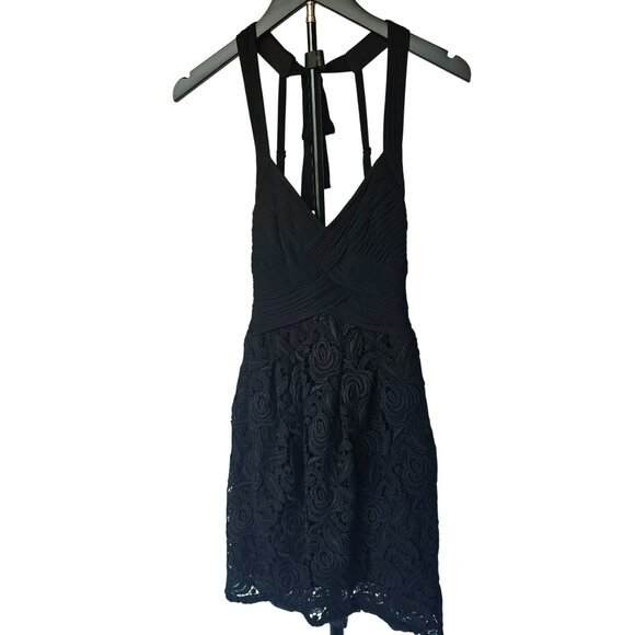 BCBG Max Azria Black Lace & Pleated Sleeveless Dress With Halter Neckline & Back - Picture 2 of 6
